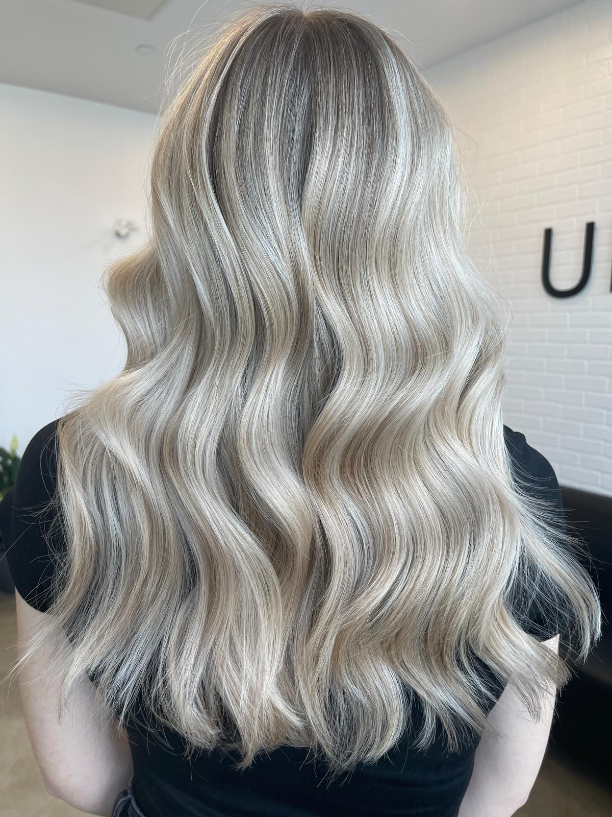 Bright Blondes & Scalp Foils