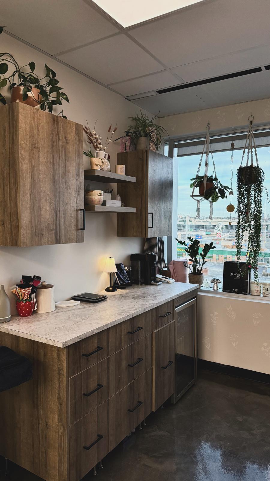 Studio Tour — thedumbblonde